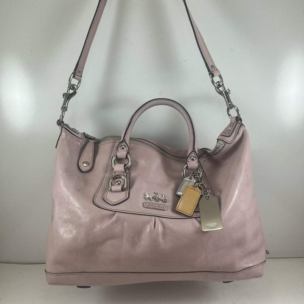 Coach Madison Sabrina satchel in pink leather.
